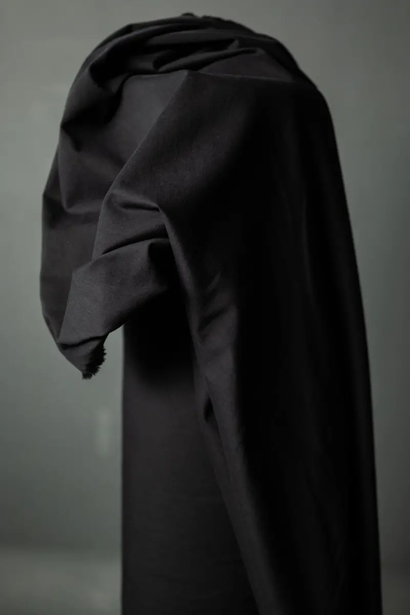 8Oz Black Organic Cotton Twill – Durable & Eco-Friendly – Merchant & Mills 1
