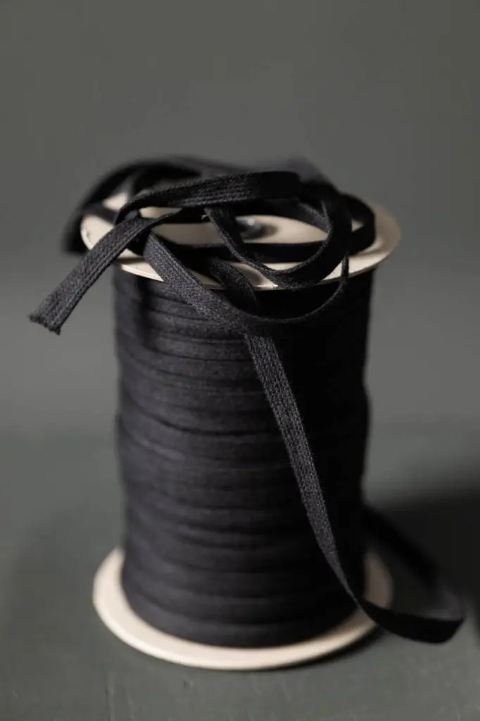 Black Recycled Cotton Drawstring – Meter-Sold Trim By Merchant & Mills 1