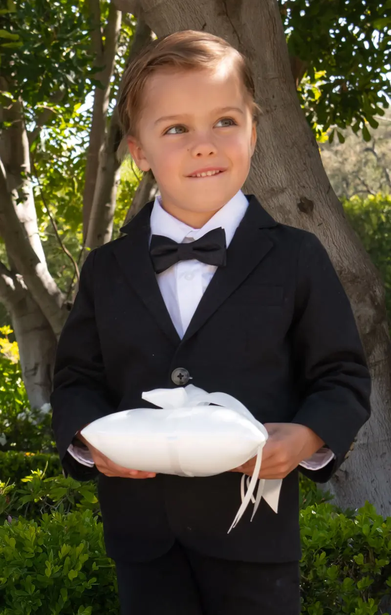 Black Solid Kids Bow Tie – Range Collection 1