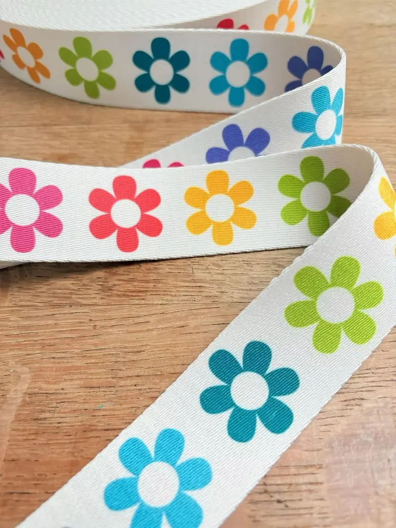 Floral Rainbow Webbing – 38Mm Printed Cotton Strap, Sold Per Meter (Two Stitches Patterns) 1