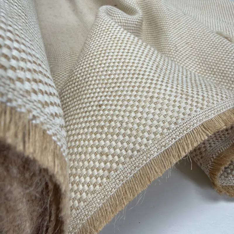 Heavyweight Jute-Cotton Textured Cloth – Natural Finish, 416 Gsm 1