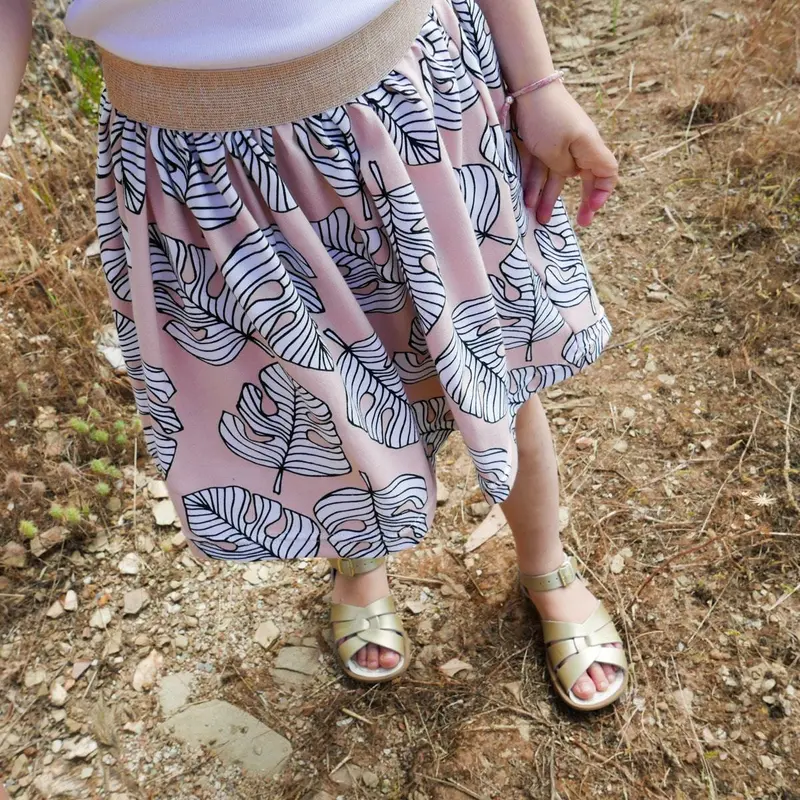 Marguerite Girls' Skirt Pattern – Sizes 3 To 12 Years – Ikatee 1