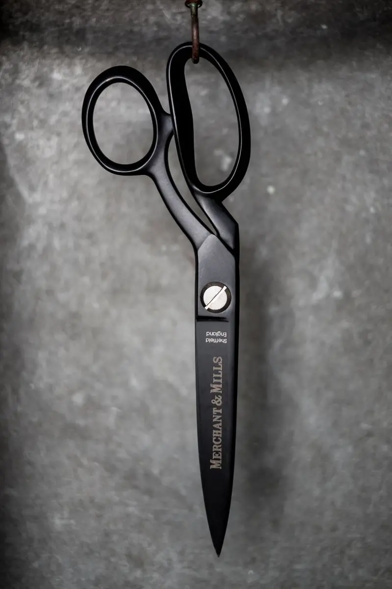 Merchant & Mills Matte Black 10-Inch Precision Scissors 1