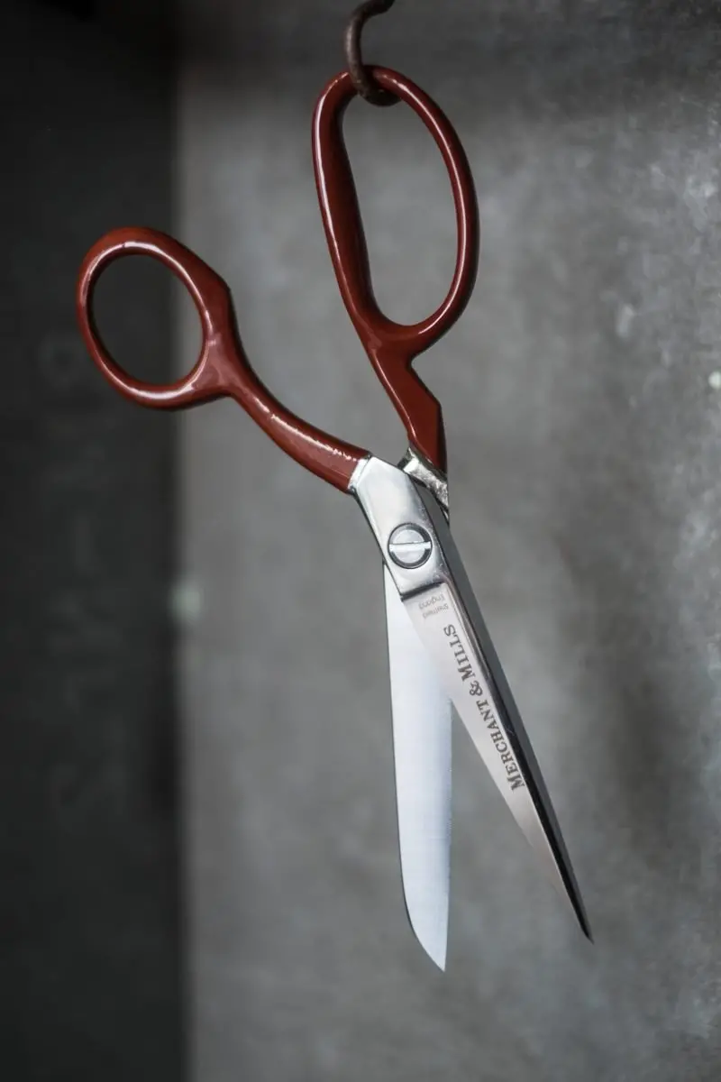 Merchant & Mills Red Extra-Sharp 8-Inch Dressmaking Scissors 1